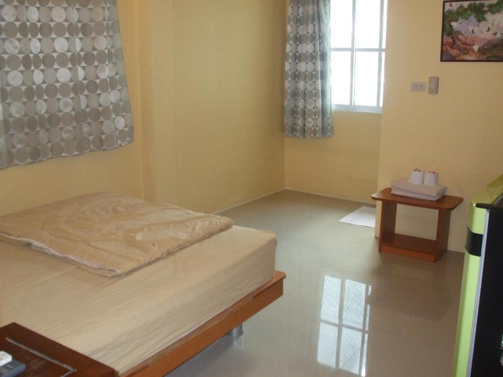 Hotel Aura House Pattaya Pokoj fotografie