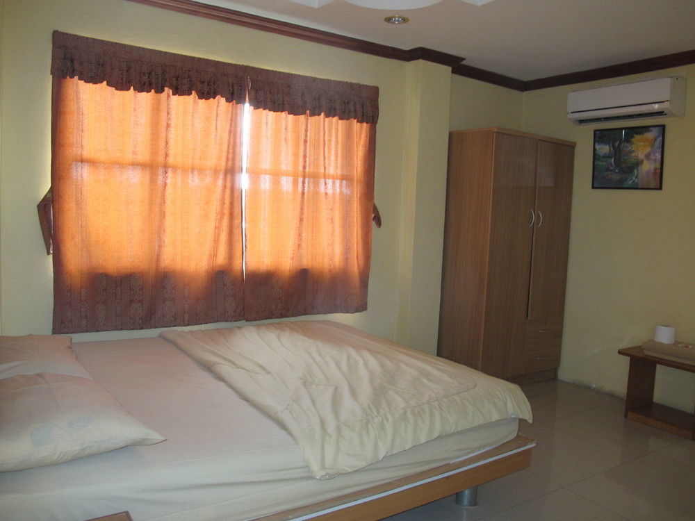 Hotel Aura House Pattaya Exteriér fotografie